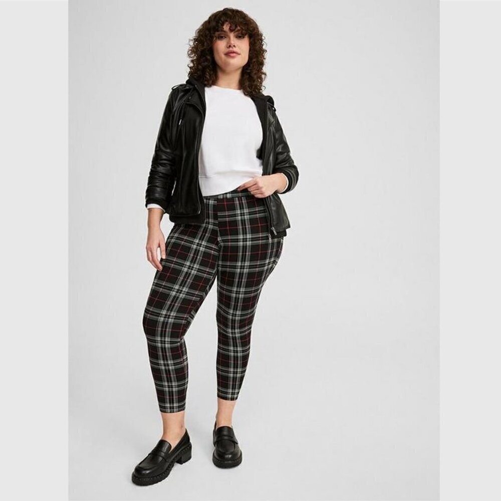 Torrid - Full-Length Legging in Midnight Plaid, Black & Red​​​​​​​